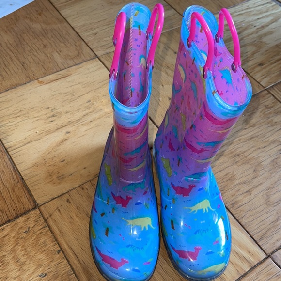 Girls light up dinosaur rain boots - Picture 7 of 7